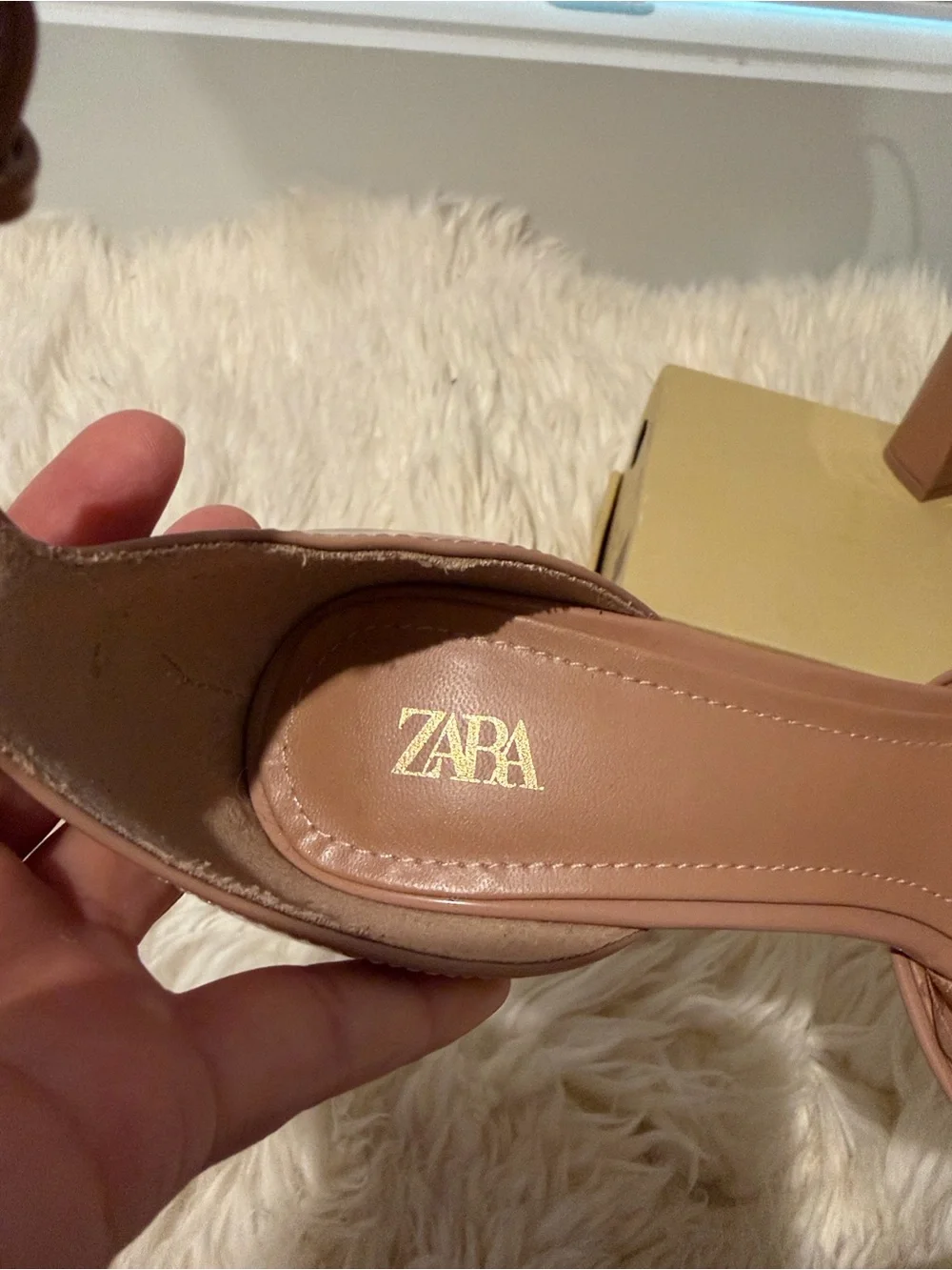🤎 Zara Patent Platform Heels – Nude – Size 36
